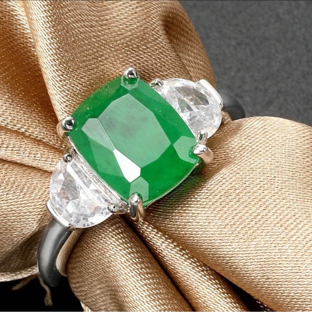 🔥Wedding gemstone 925 sterling silver rhodium plated emerald green ring Size6,7